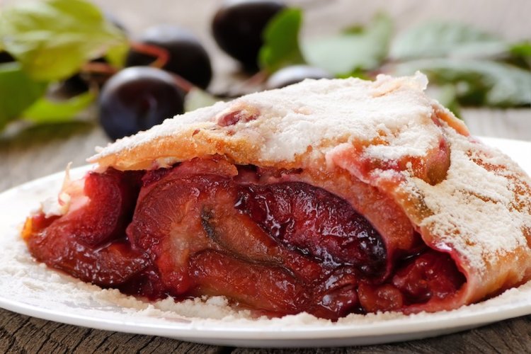 Strudel de manzana y ciruela