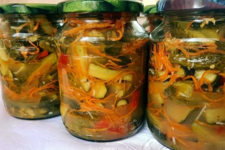 Pepinos picantes al estilo coreano para el invierno