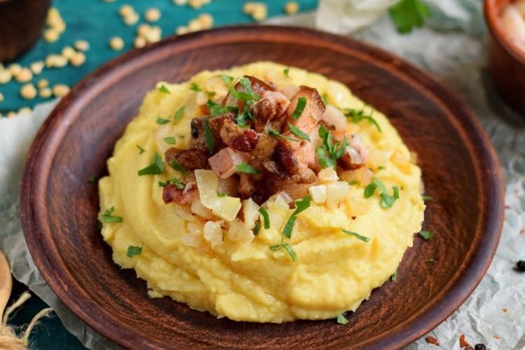 Puré de guisantes con ahumados