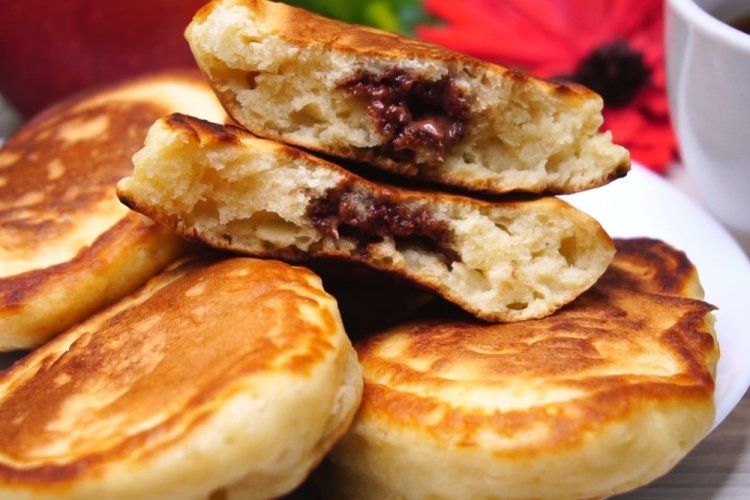 Hefepfannkuchen mit Füllung