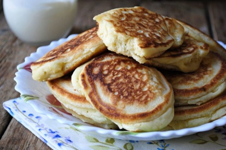 Hefepfannkuchen mit Quark