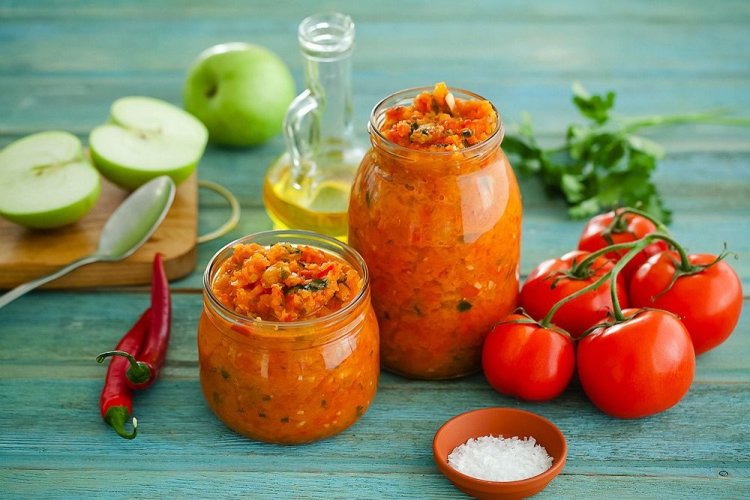 Zucchini Adjika with Apples, Chili Pepper, and Parsley