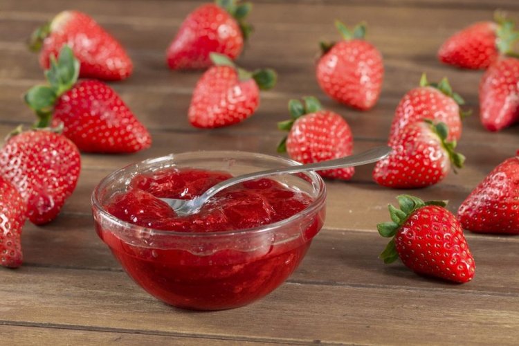 Strawberry Jam with Ginger and Anise