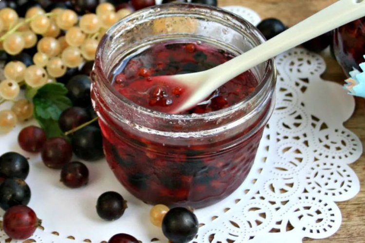 Gooseberry, Black, and White Currant Jam