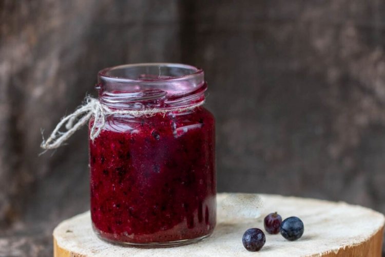 Black Currants with Sugar, No-Cook