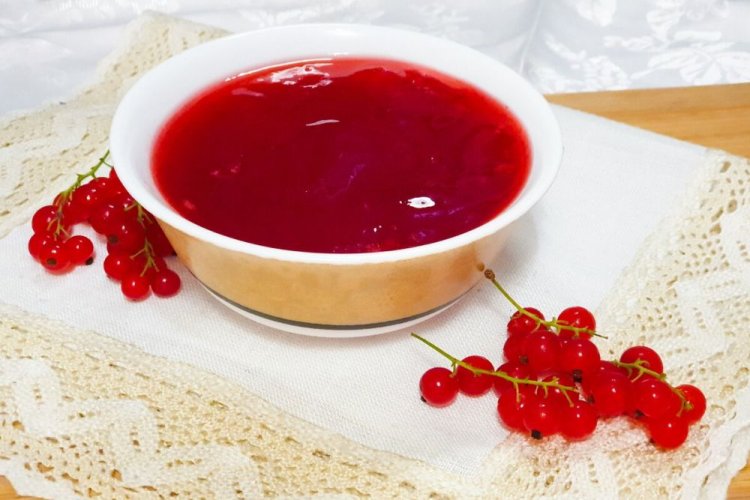 Red Currants with Gelatin, No-Cook