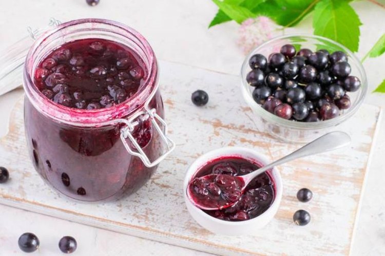 Currant Jam with Sugar, No-Cook