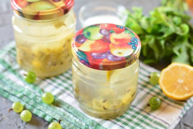 Gooseberry Mojito Compote with Oranges and Anise