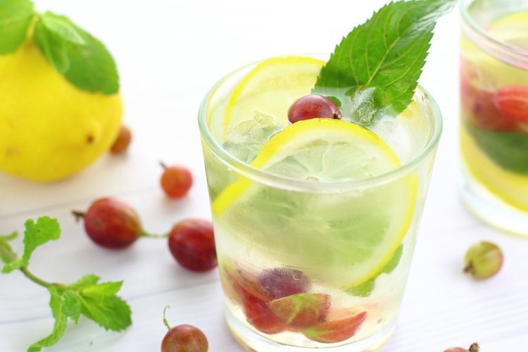 Gooseberry and Lemon Mojito Compote