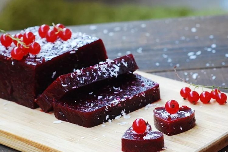 Pastila aus roten Johannisbeeren mit Gelatine