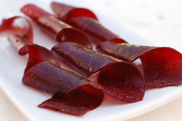 Pastila aus roten Johannisbeeren mit Honig