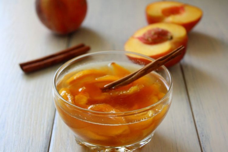 Mermelada de nectarina con canela