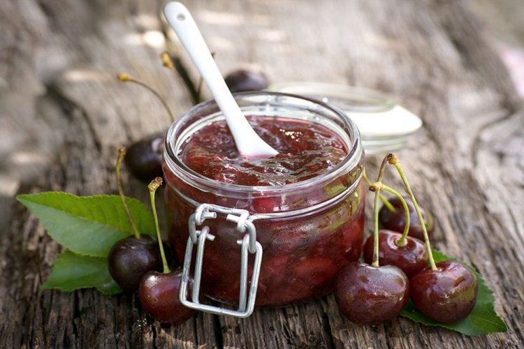 Cherry Jam with Starch