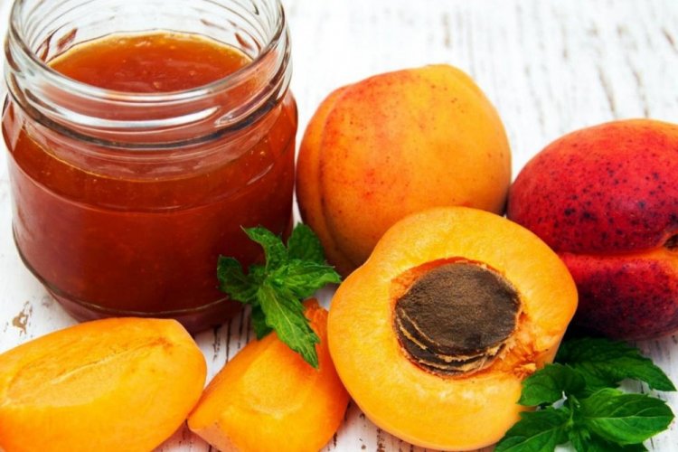 Pfirsichmarmelade mit Agar-Agar