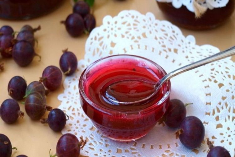 Gooseberry Jelly with Agar-Agar