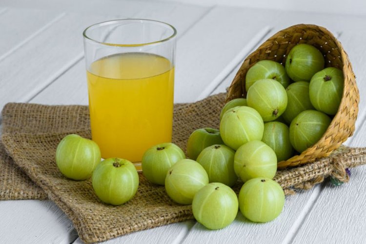 Gooseberry Juice for Winter