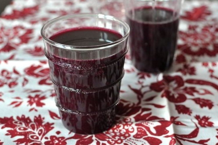 Bird Cherry Compote with Lemon