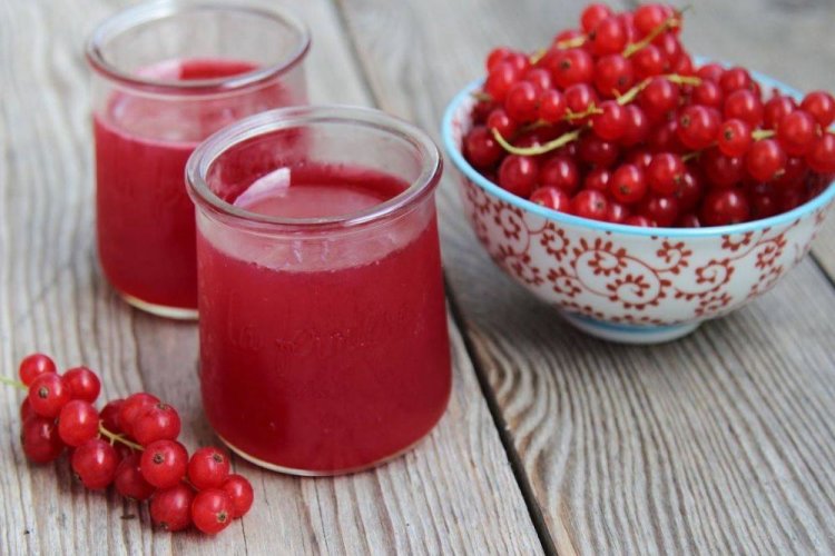 Red Currant Juice Compote