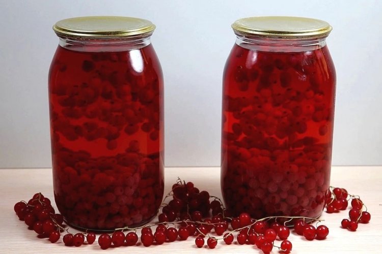 Red Currant Compote with Vanilla