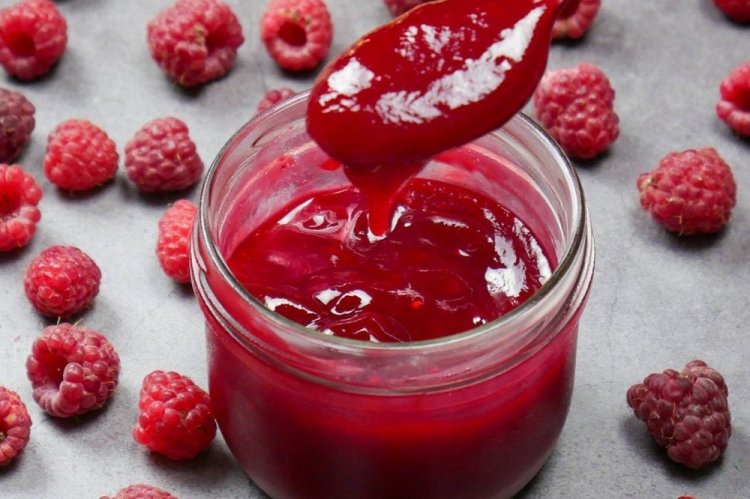 Gelatina de frambuesa con Gelfix