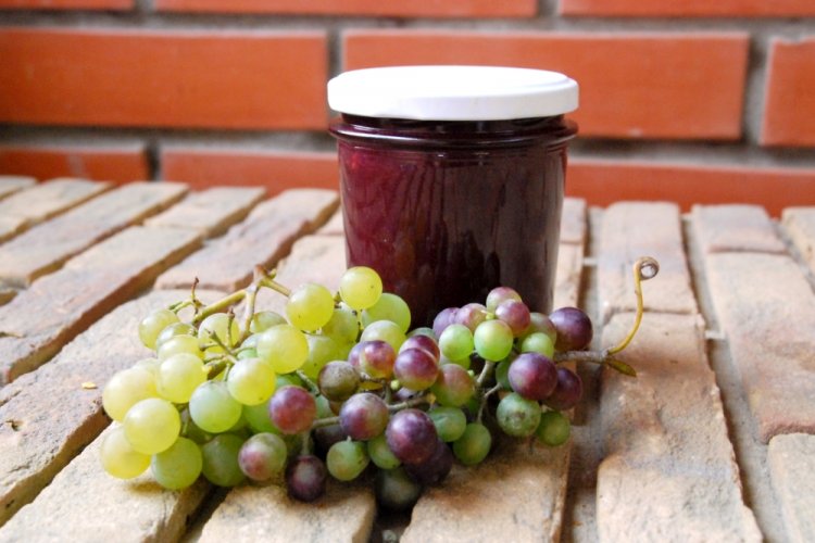 Traubenmarmelade ohne Zucker