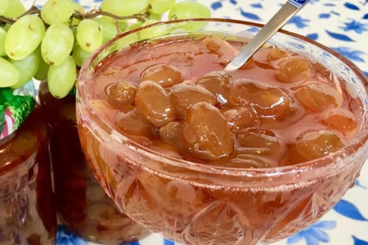 Traubenmarmelade nach aserbaidschanischer Art