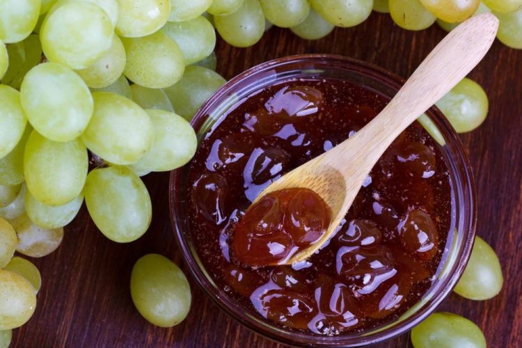 Traubenmarmelade mit Vanille für den Winter