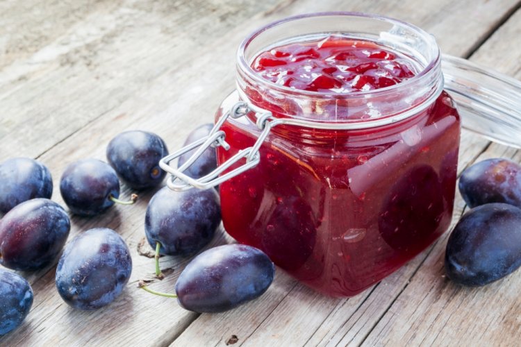 Mermelada de ciruela con gelatina