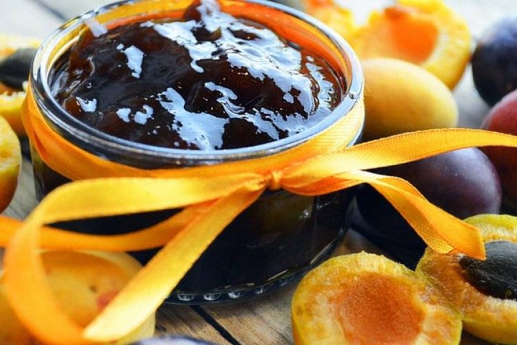 Mermelada de ciruela y albaricoque