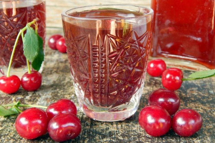 Cherry Liqueur with Honey, No Vodka