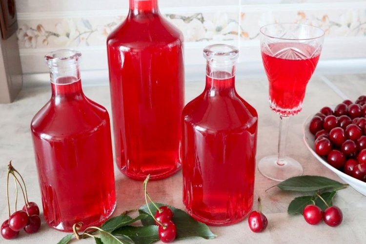 Sugar-Free Cherry Liqueur