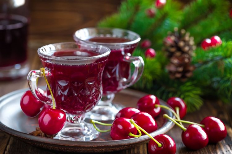 Sweet Cherry Liqueur with Cognac