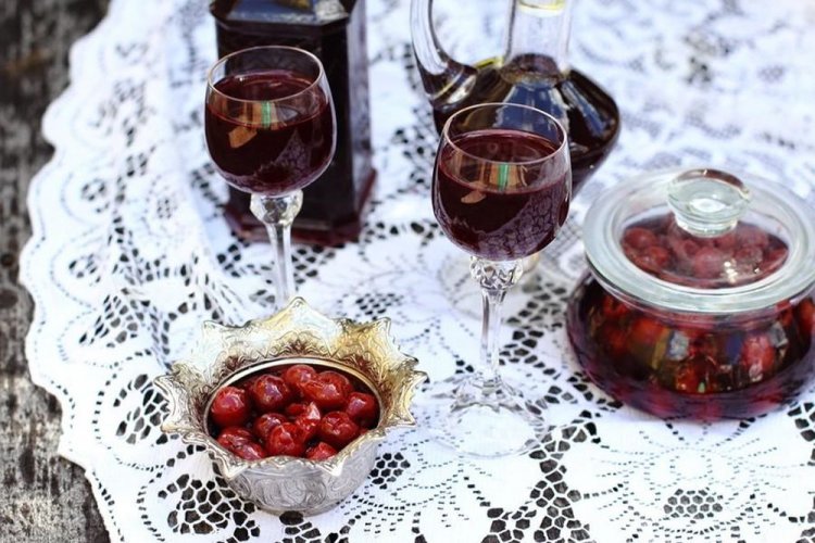 Liqueur from Partially Dried Cherries