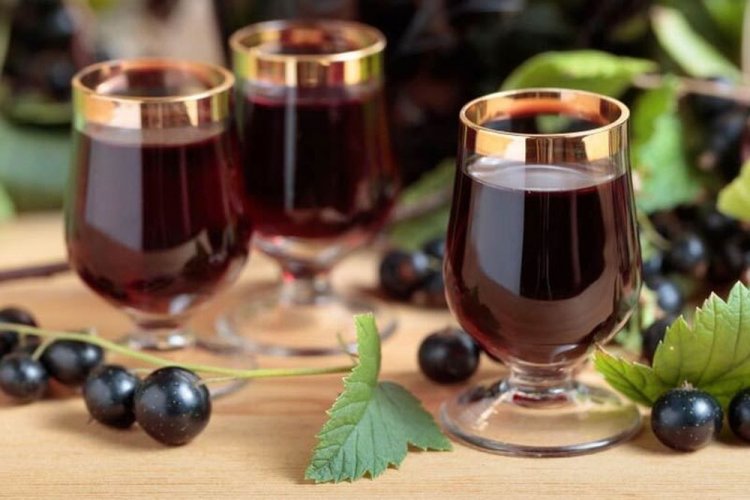 Sweet Blackcurrant Liqueur