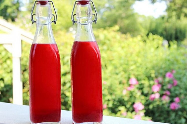 Liqueur from Fermented Raspberries