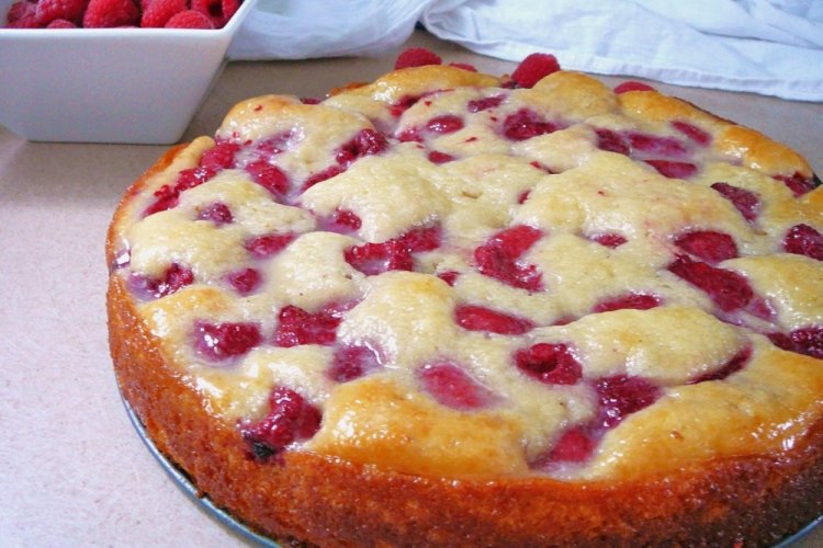 Tarta de frambuesa y cereza