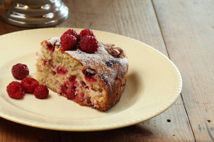 Tarta de frambuesa con mayonesa