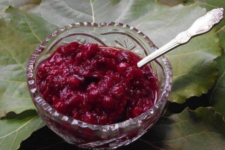Saskatoon Berry Jam with Cranberries