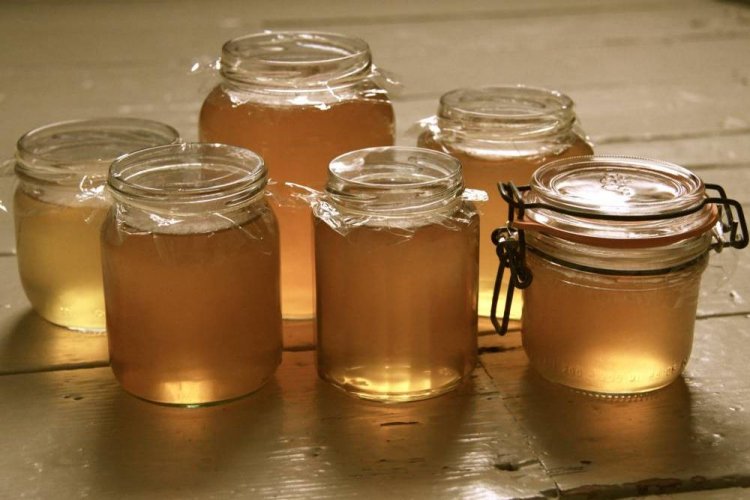 White Currant Jelly with Gelatin