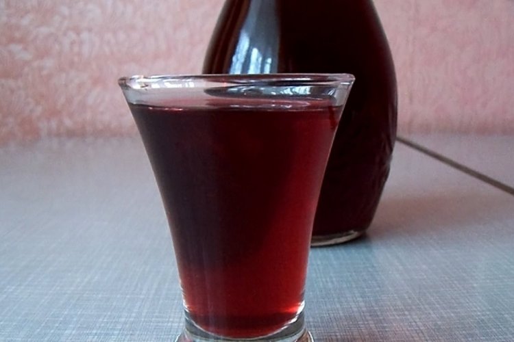 Raspberry Liqueur with Rum