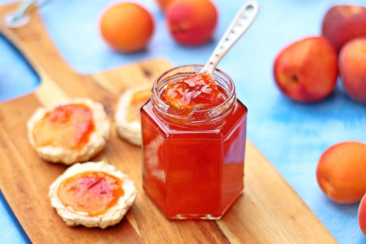 Apricot Jam with Agar-Agar