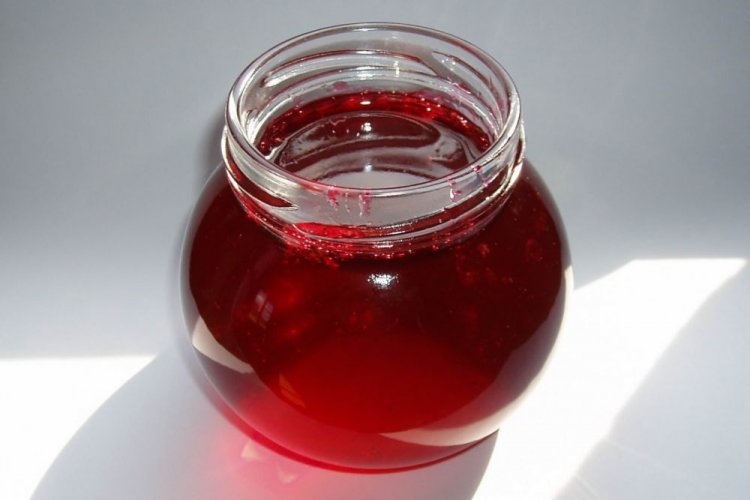 Cherry Jelly for Winter