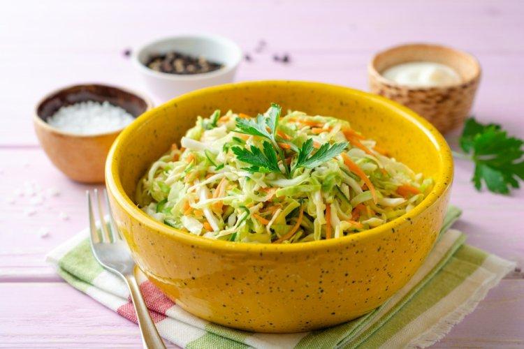 Gemüsesalat zum Frühstück