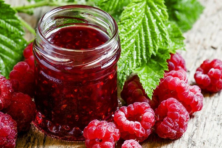 Himbeer-Fünf-Minuten-Marmelade ohne Zucker