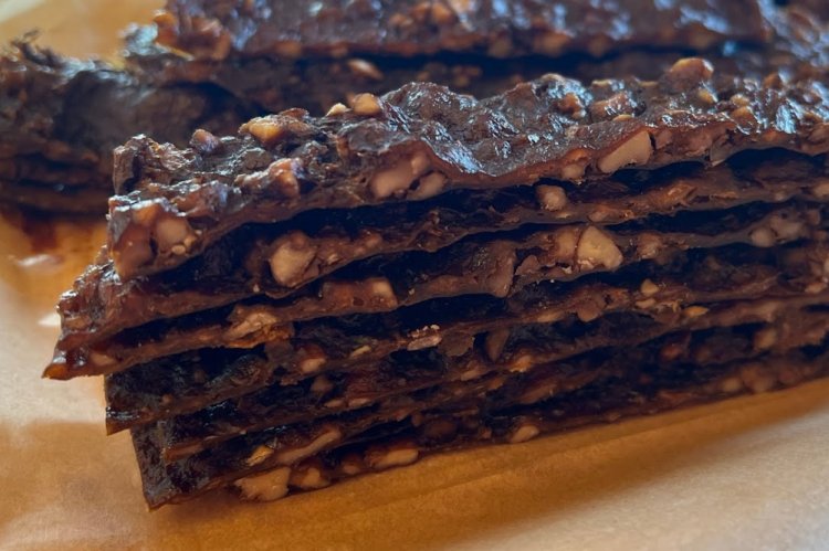 Plum Fruit Leather with Nuts