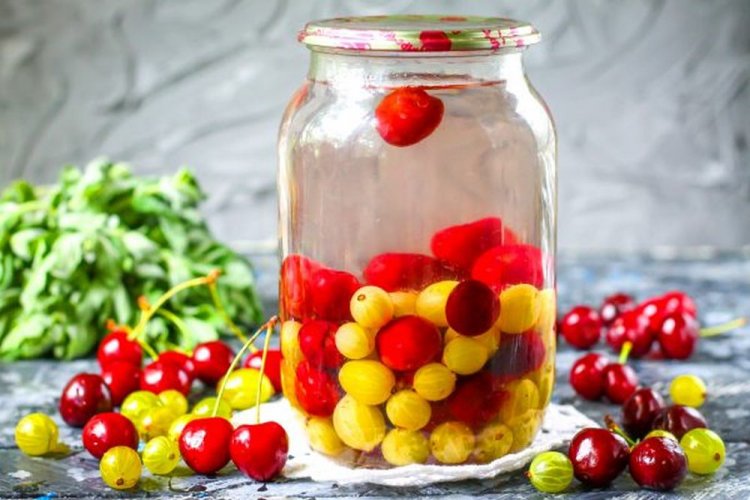 Cherry, Gooseberry, and Mint Mojito Compote