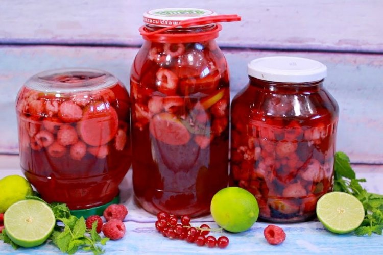 Mojito Compote with Raspberries, Red Currants, Mint, and Lime