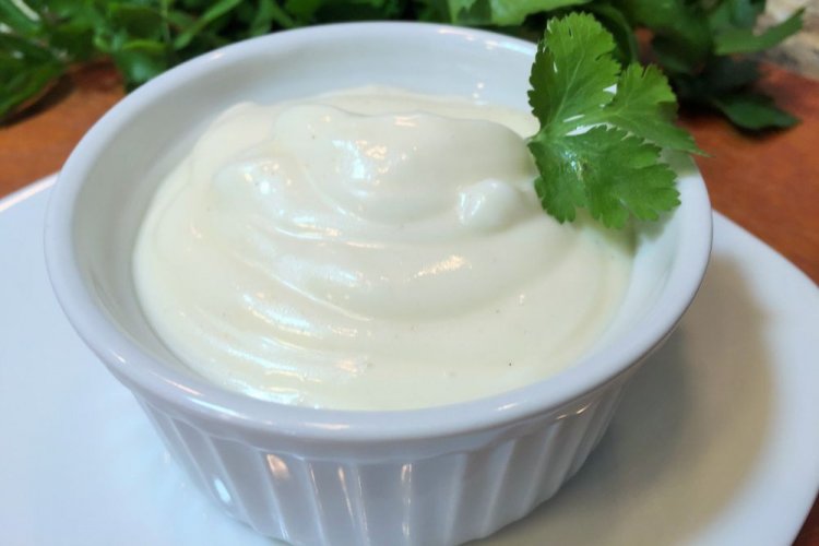 Vegan Mayonnaise with Oat Milk