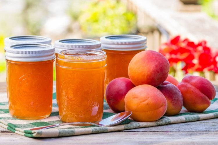 Amber Apricot Jam