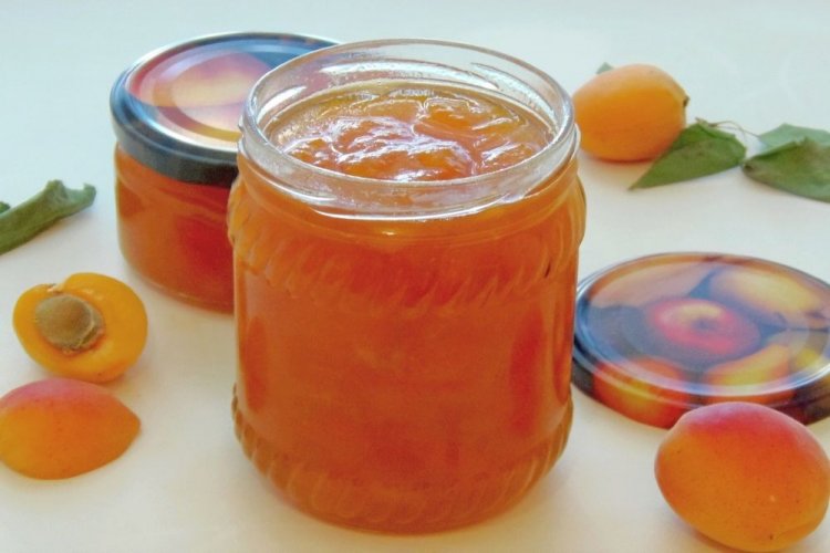 Apricot Jam with Cornstarch